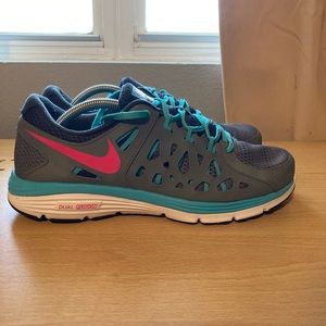 Nike Dual Fusion Run 2 Women’s 12